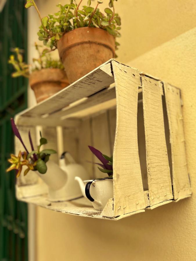 Saranton House Hotell Catania Exteriör bild