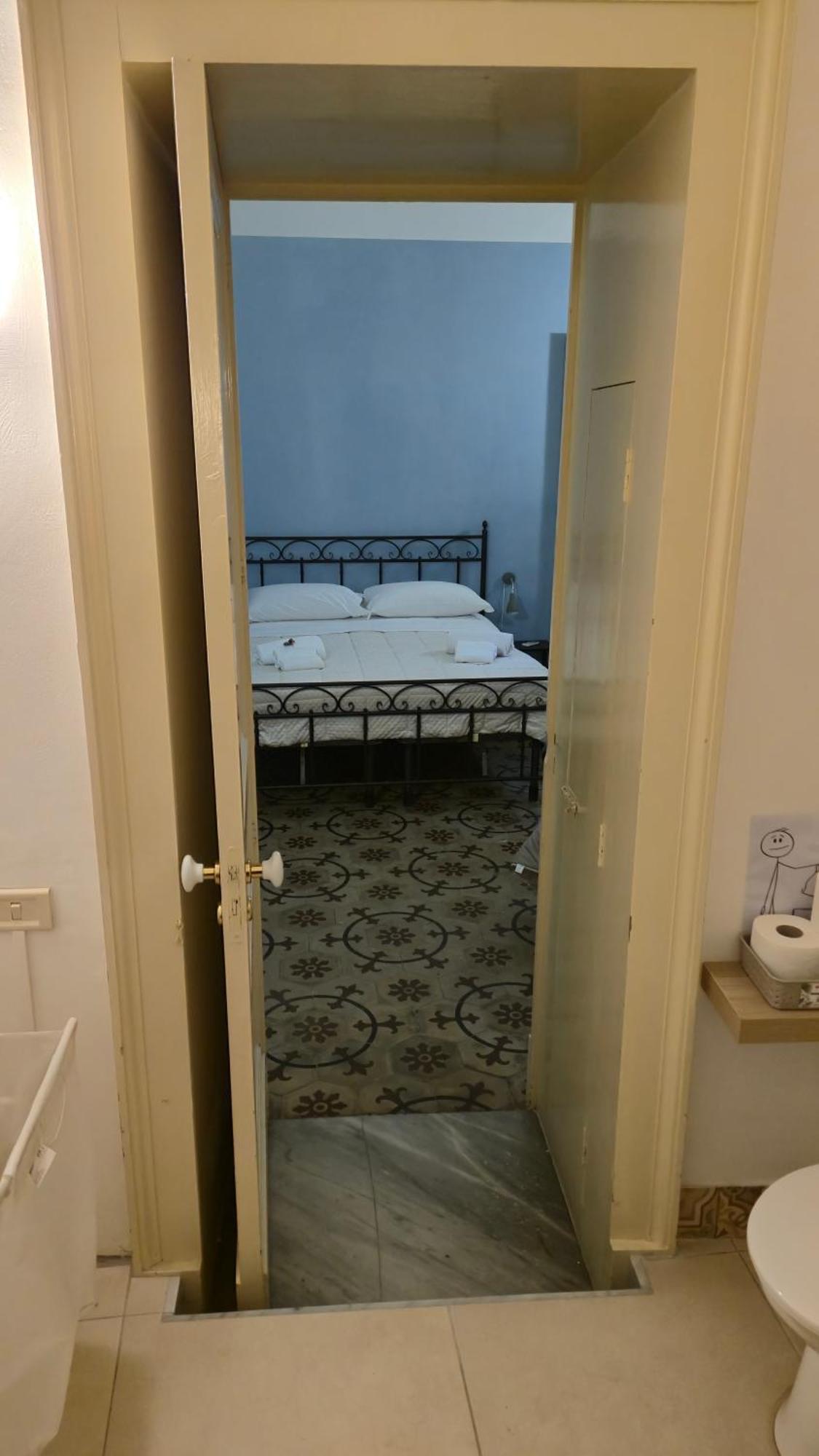 Saranton House Hotell Catania Exteriör bild