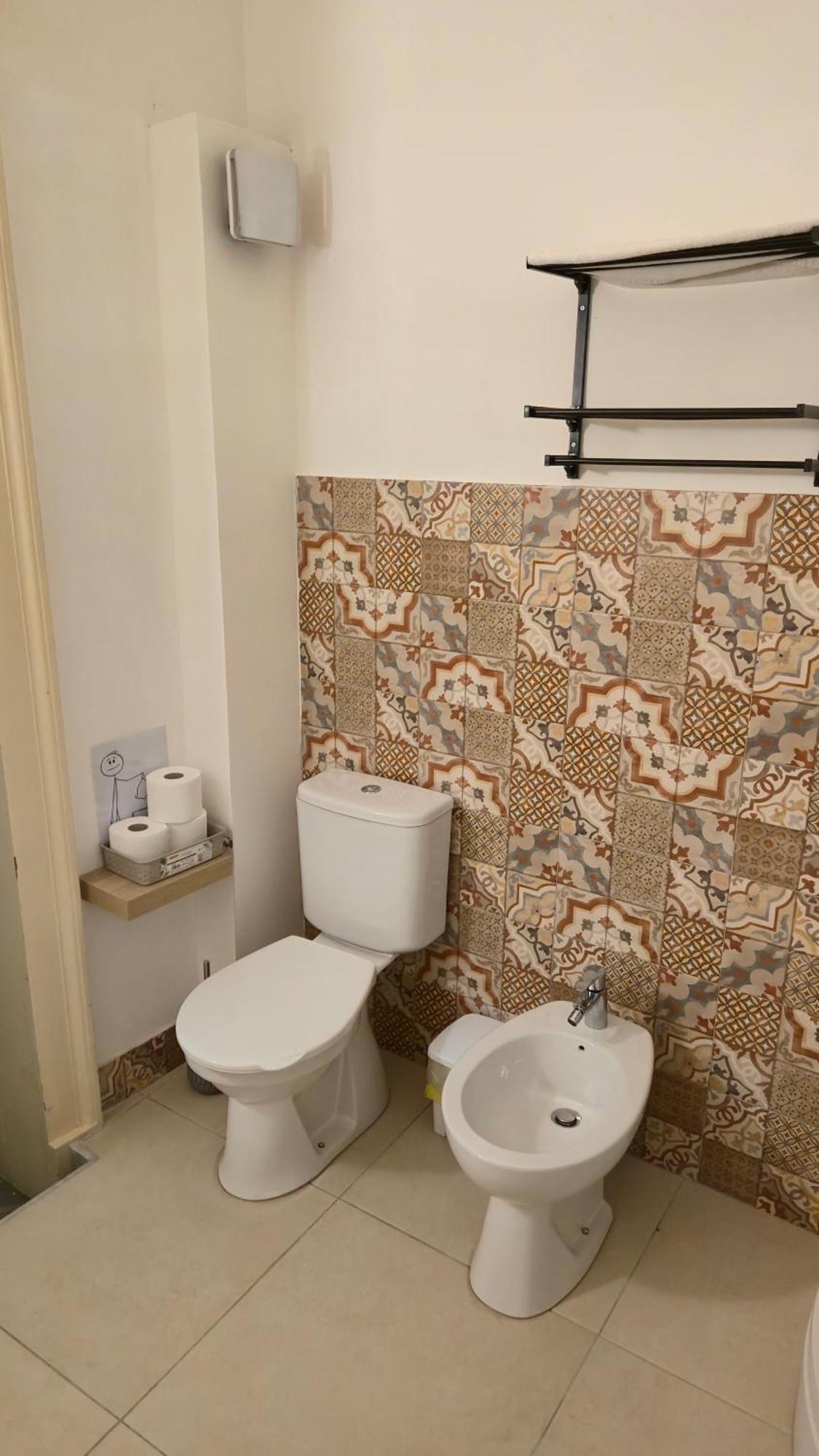 Saranton House Hotell Catania Exteriör bild